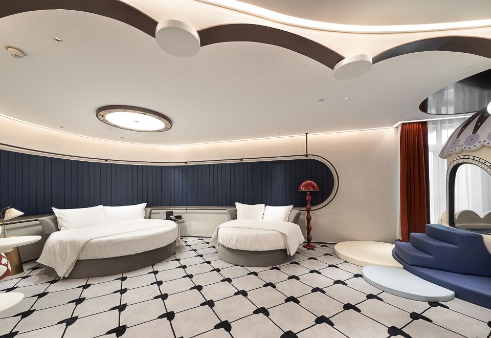 沉浸式主題親子家庭房