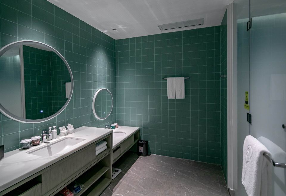 Xiamen International Seaside HotelDeluxe Themed Family Friendly Room