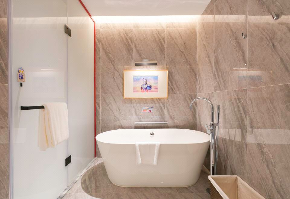 奥特英雄尊享套房