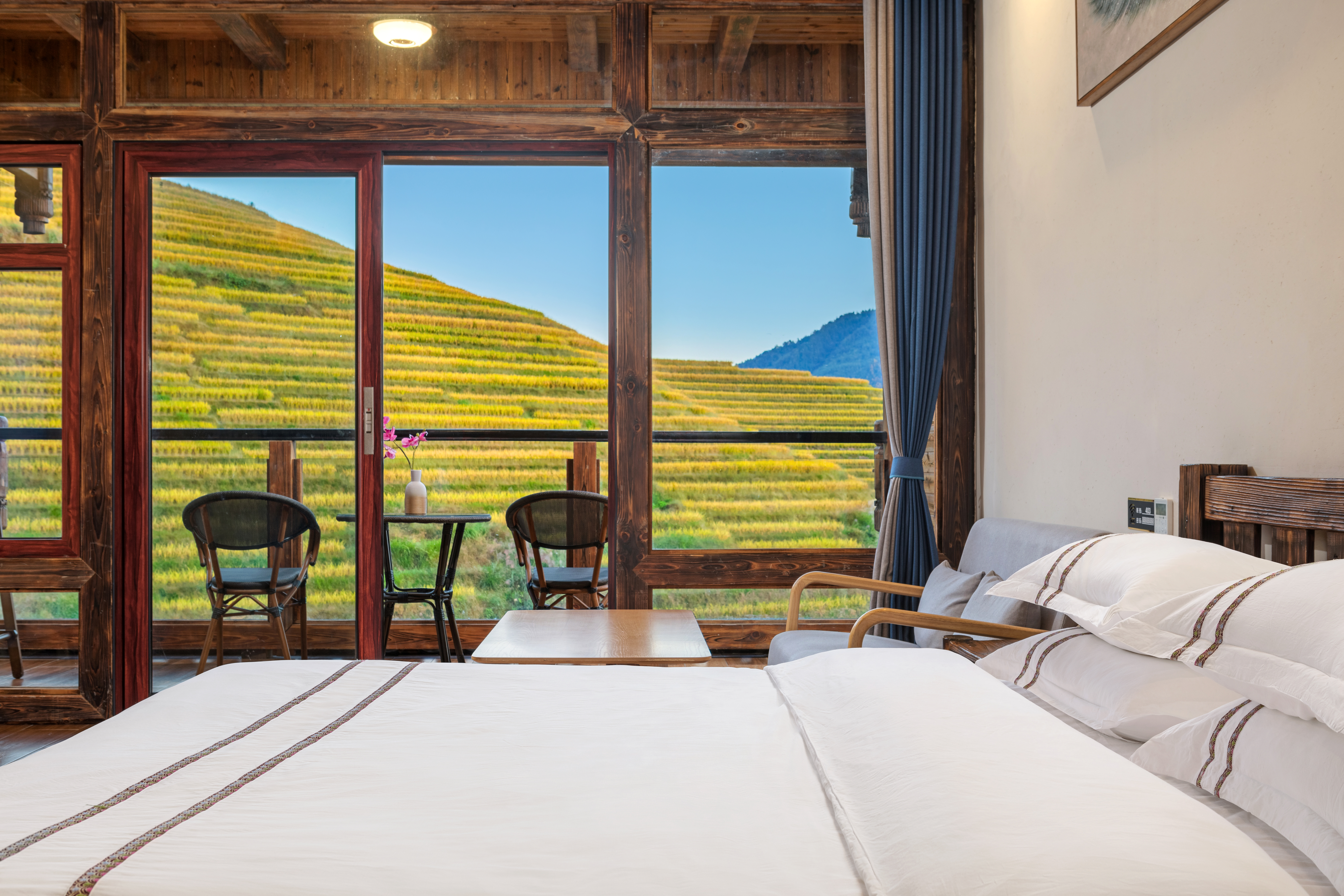 云梦观景大床房