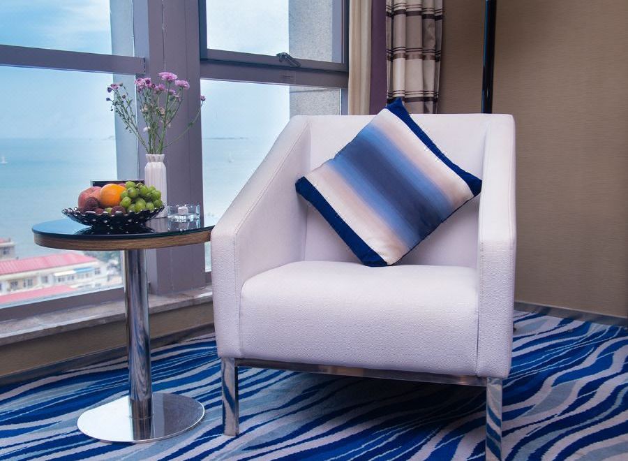 瑞雅海景大床房