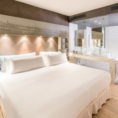 Deluxe Junior Suite Barceló Hamburg Promo Code