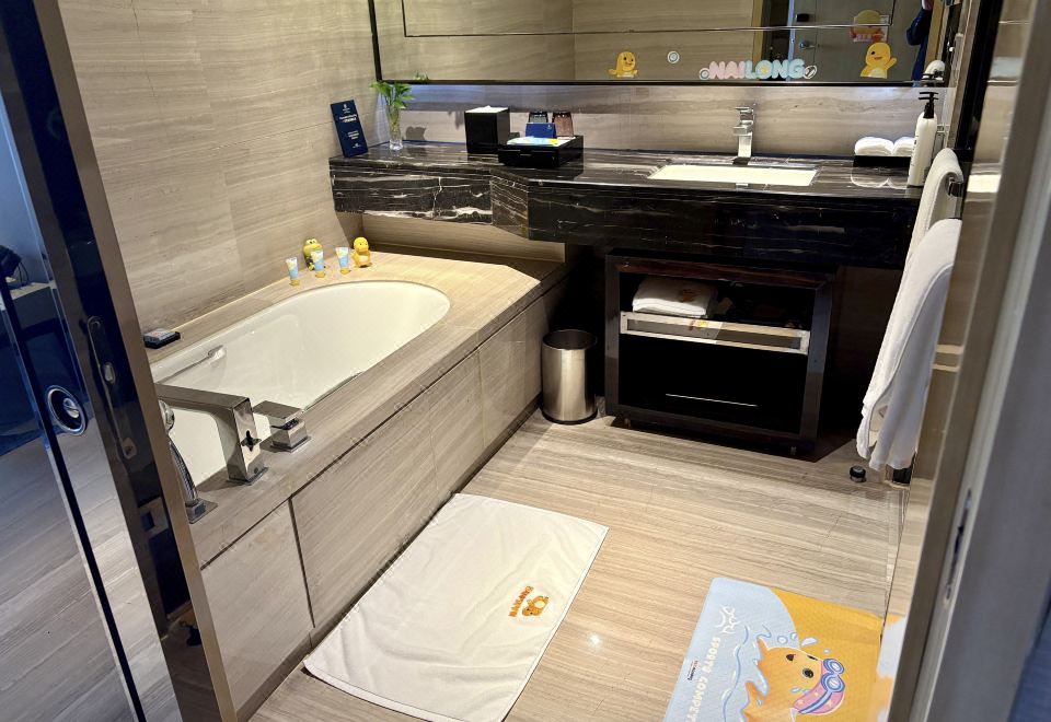 Wanda Realm WuhanMilk Dragon Theme Family Room