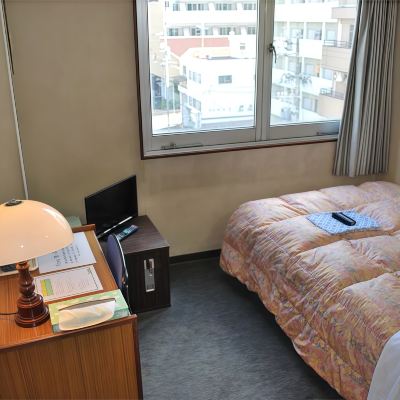 ダブルルーム ビジネス ホテルなかやま クーポン