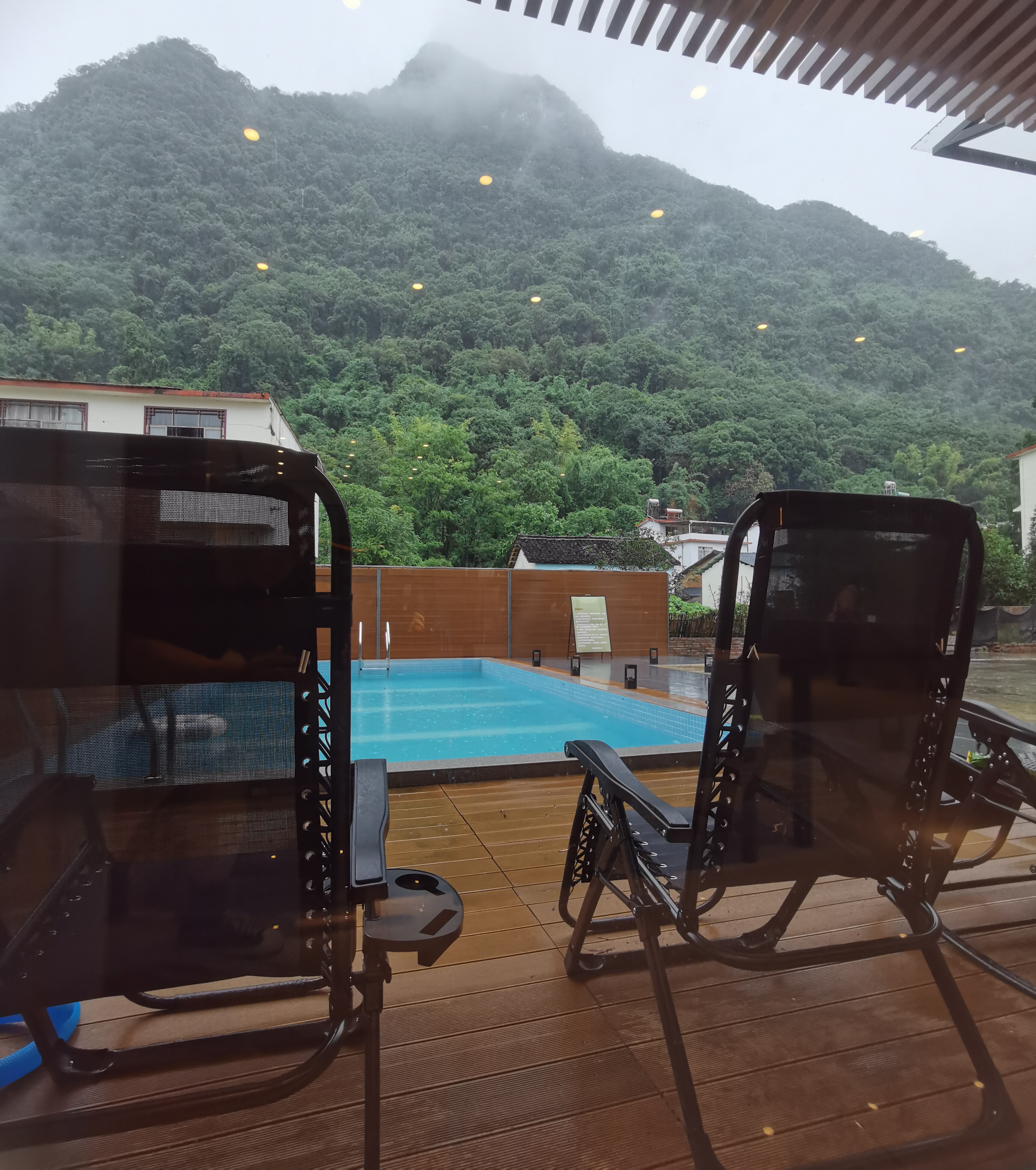 标准双床房（双床悬浮床乾湿分离衞浴智能马桶）