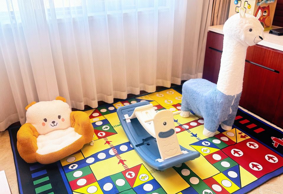Parkview Hotel ShanghaiYiran Family Room