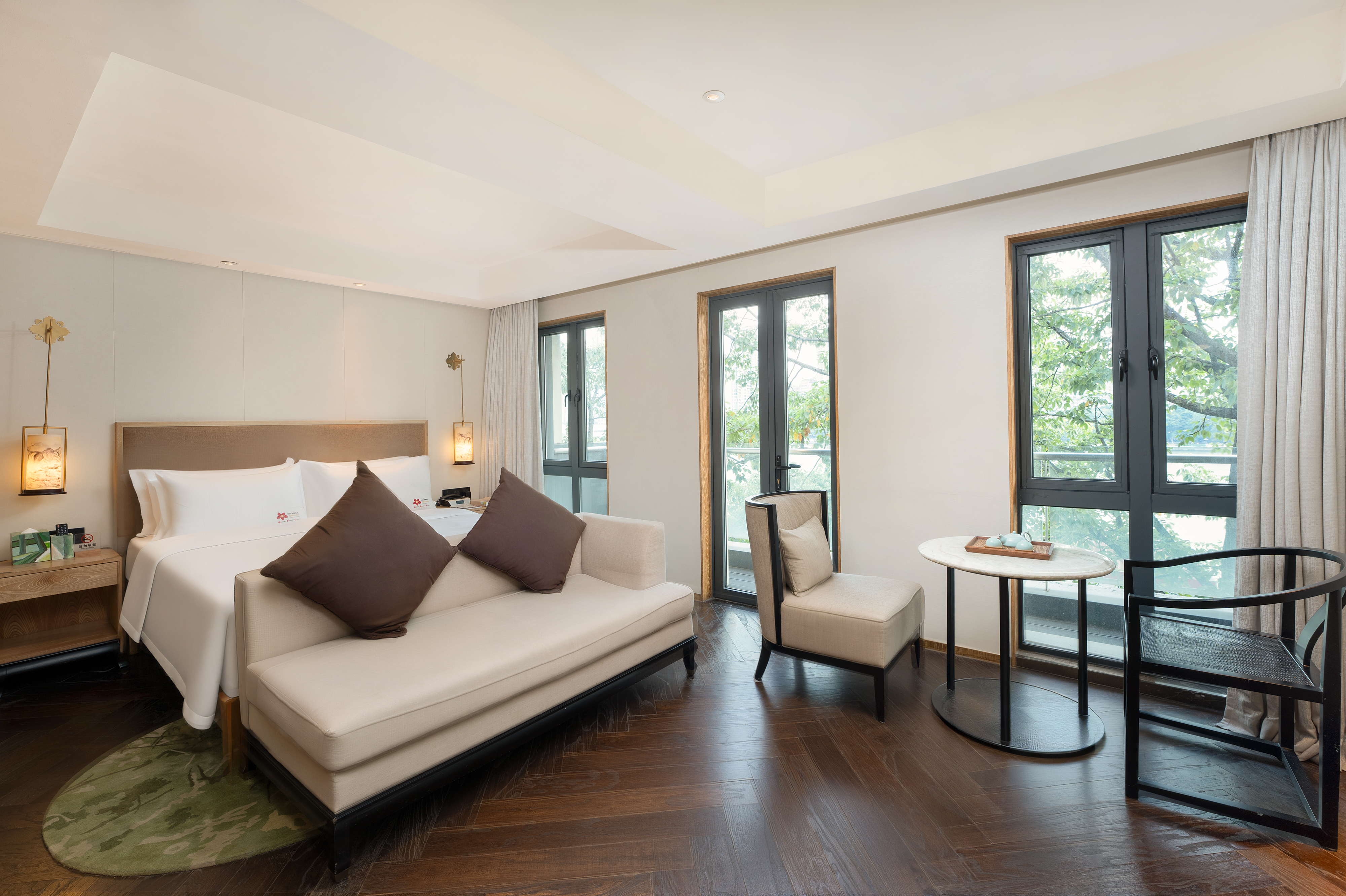 水舞·江景阳台大床房（180°江景阳台+高奢洗护品）