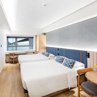 (Newly Renovated) Premier Ocean View Room (2 Double Beds With Kitchenware)(Cleaning Service Once A Week)