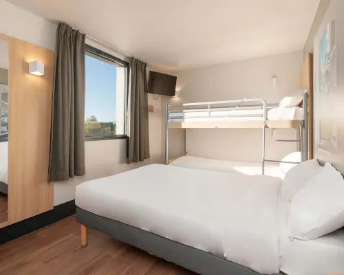 B&B HOTEL Pau Zénith Hotels in Pau