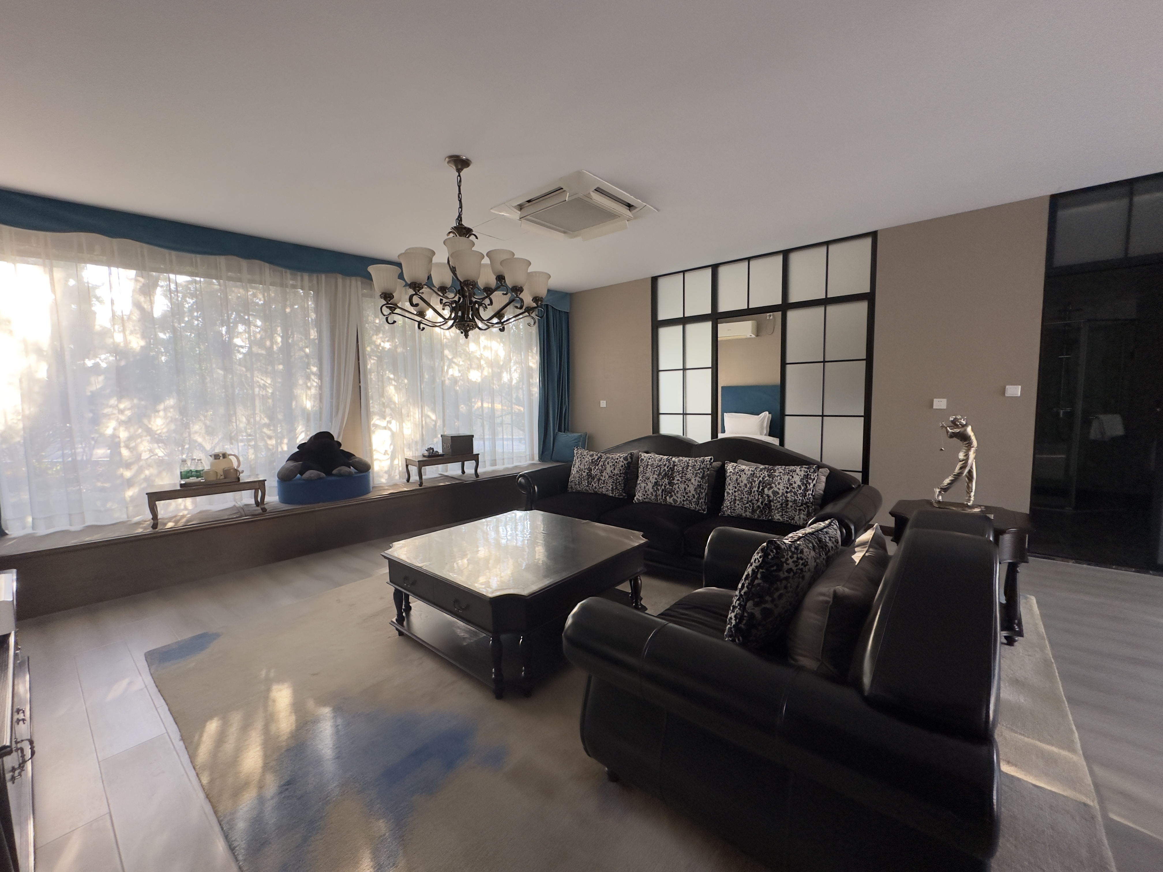 林间墅庭院套房（置身园景＋门纳院庭）