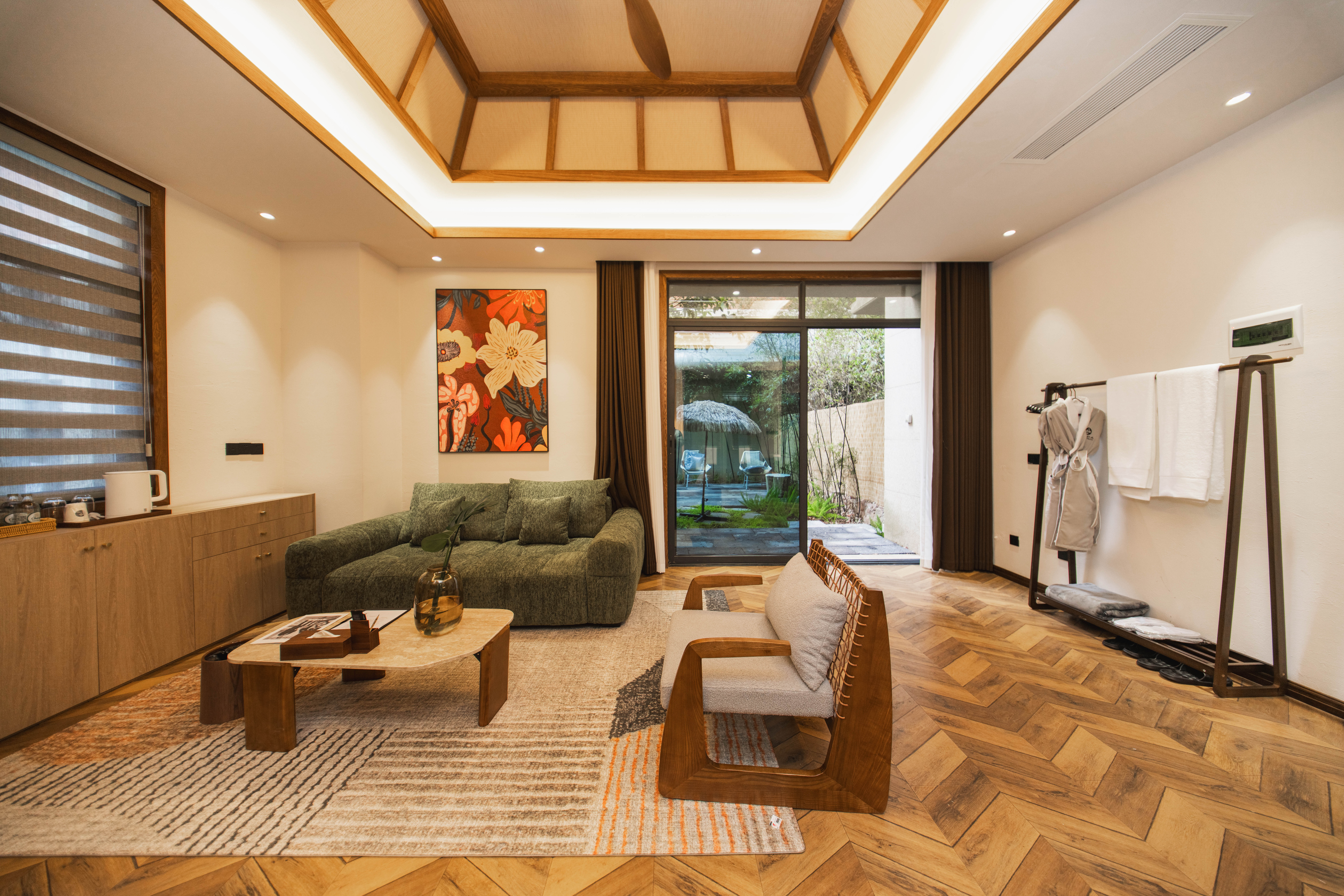 栖峦·谧境私汤大床房「庭院私汤+无限放水+东南亚风」