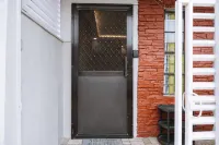 JZ Homestay - Cozy Home Near SM Savemore, Caraga State University & Bmc Hospital Hotel di 