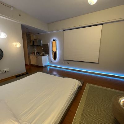 工業風景觀大床房 廈門朵居民宿（五緣灣萬達店）優惠