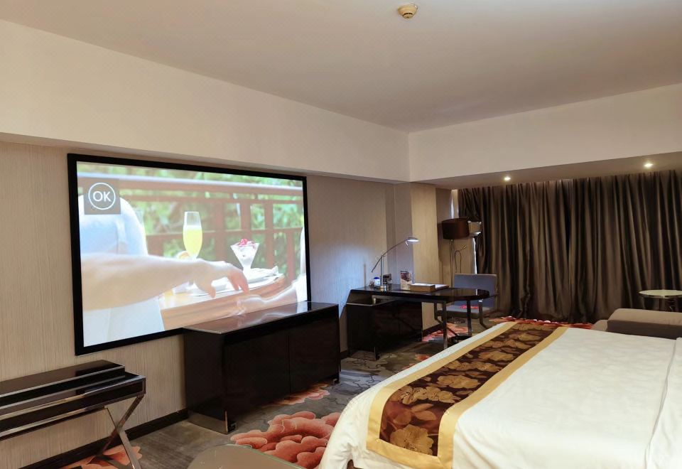 Clayton Hotel GuangzhouIMAX Large Screen Movie Room