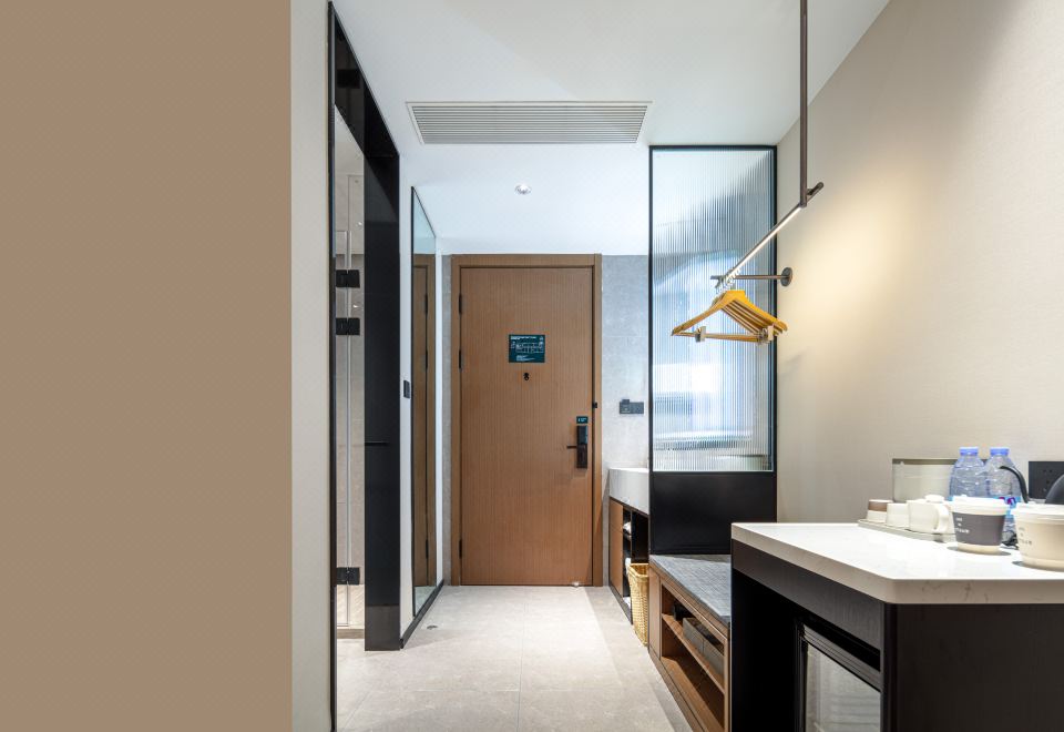 Executive Queen Room