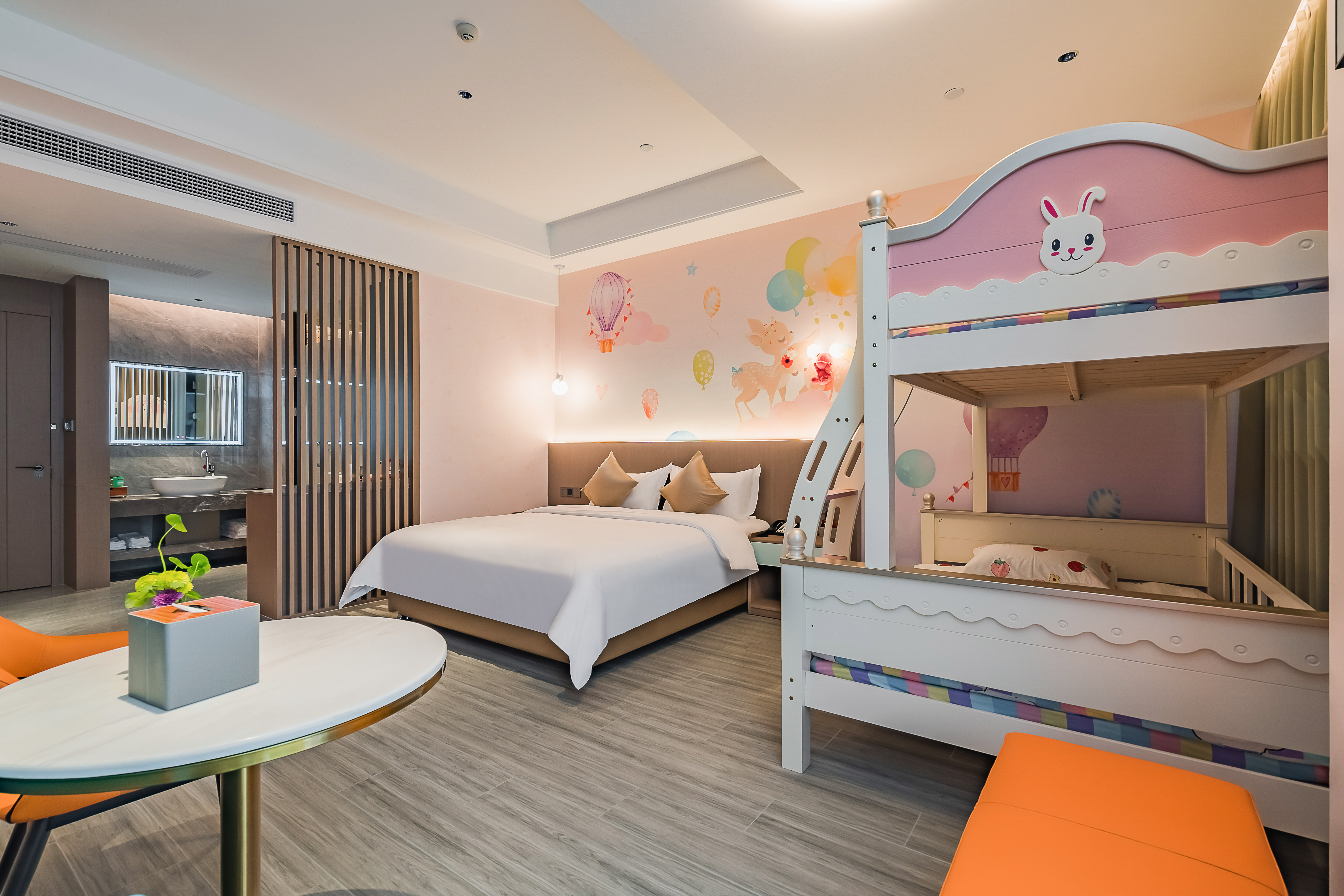 Family Friendly Room - Garden-View (Balcony)