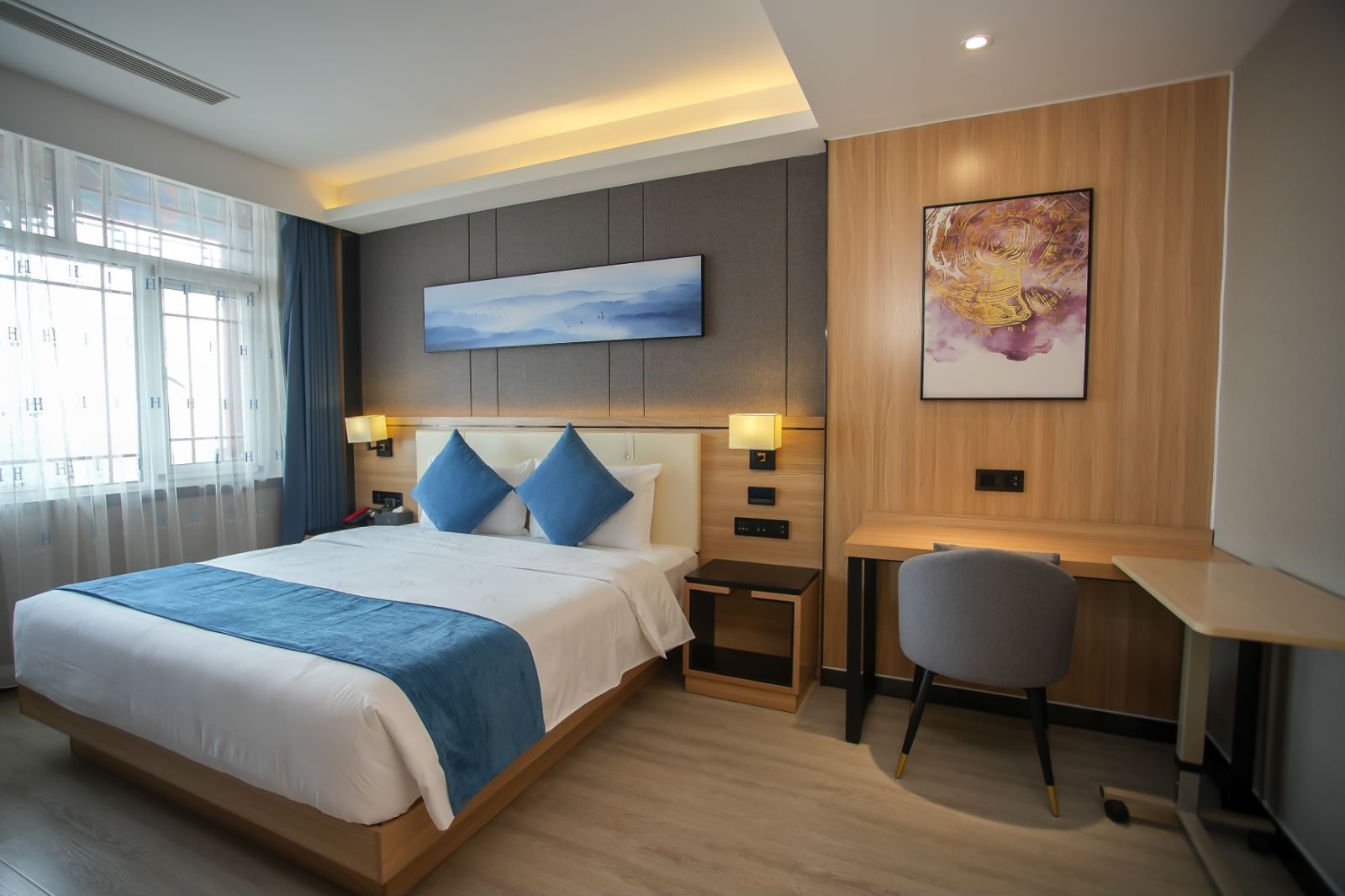 温馨智能大床房