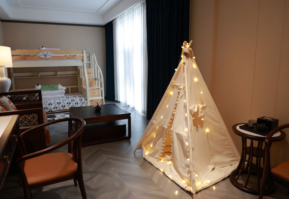 Chengdu Fengqi Hotel Jinguan Family Room