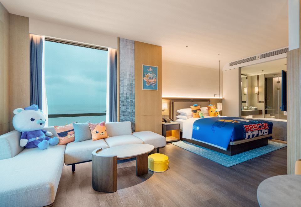 海景海底小縱隊親子房