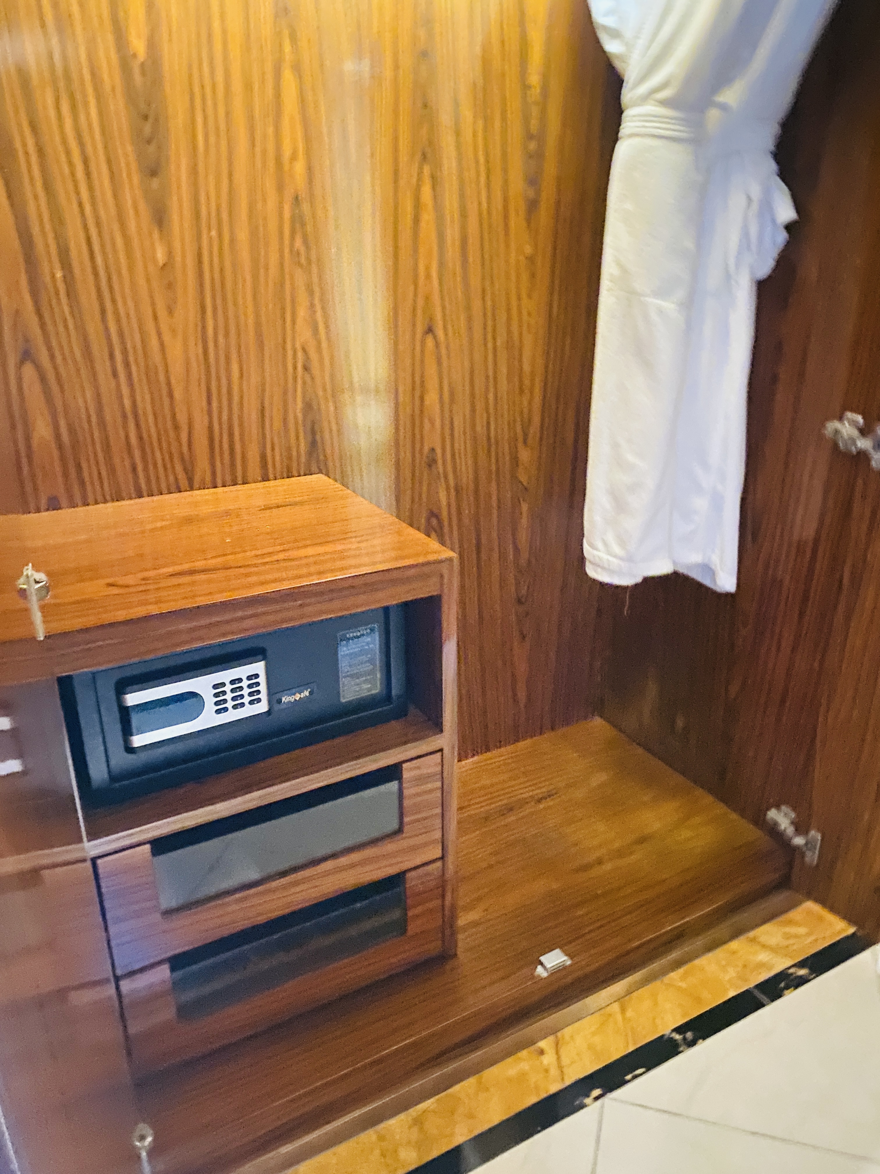 Queen Room With Garden View