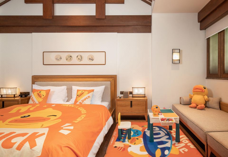 小黃鴨特色主題親子房