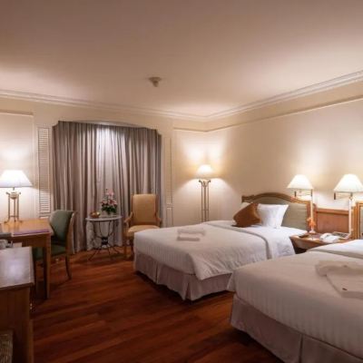 ห้องคลับเตียงใหญ่หรือเตียงแฝด รหัสโปรโมชั่น โรงแรมมณเฑียร ริเวอร์ไซด์ (SHA Extra Plus)