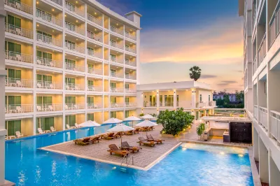 Chanalai Hillside Resort, Karon Beach Hoteles en 