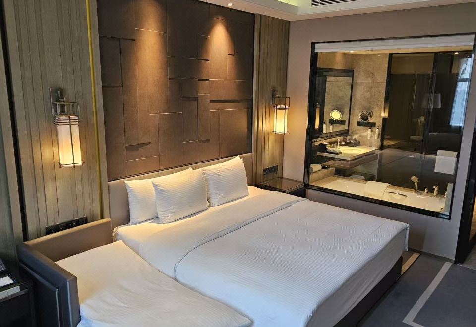 温馨家庭房【奢享浴缸·森呼吸客房】