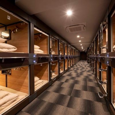 カプセル　女性専用　2名限定 豪華カプセルホテル 安心お宿プレミア名古屋栄店 クーポン