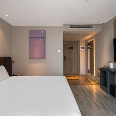 高級大床房A 漢庭飯店（廈門機場五緣灣店）優惠