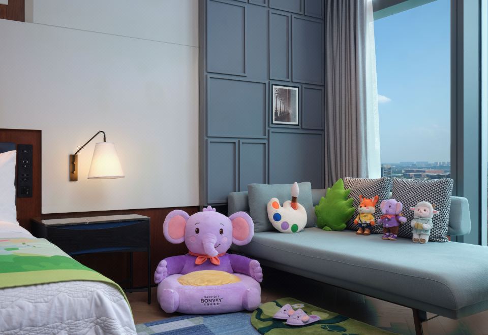 诺亚的丛林探险主题亲子房