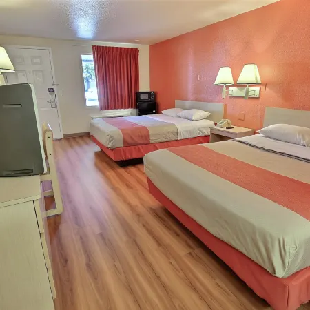 Motel 6 Troy, Al