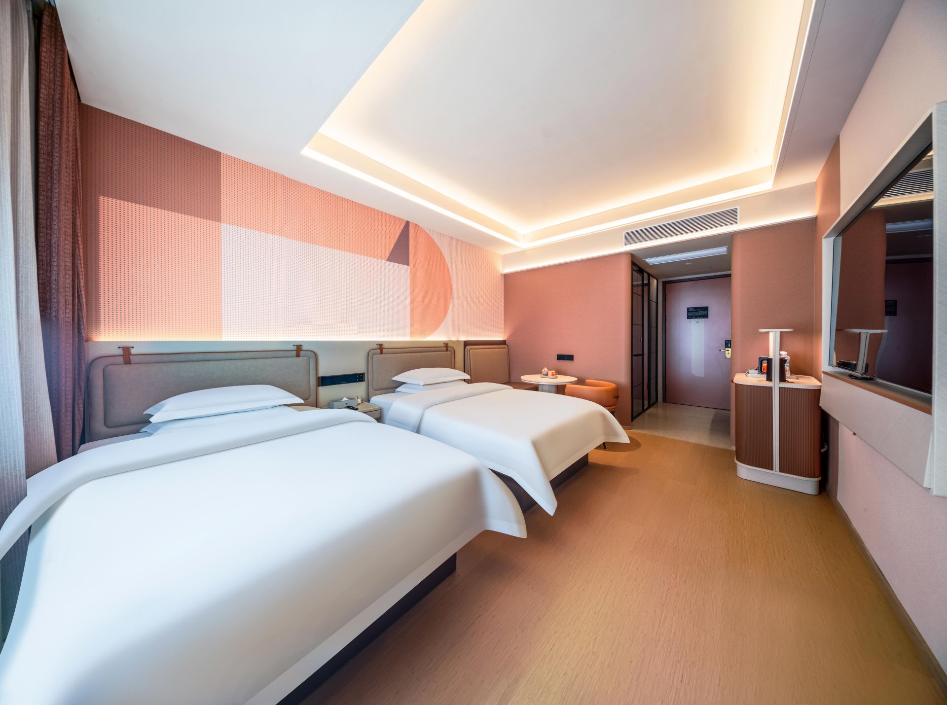 Zero-Pressure Deluxe Twin Room