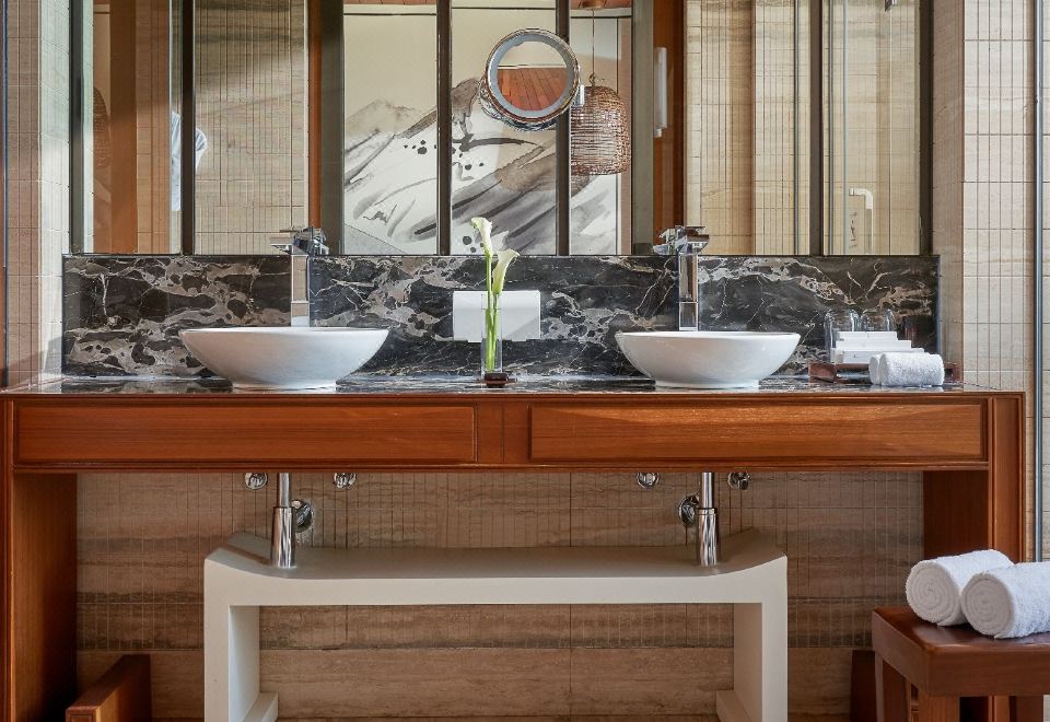 浪漫约会时刻园景阳台大床房