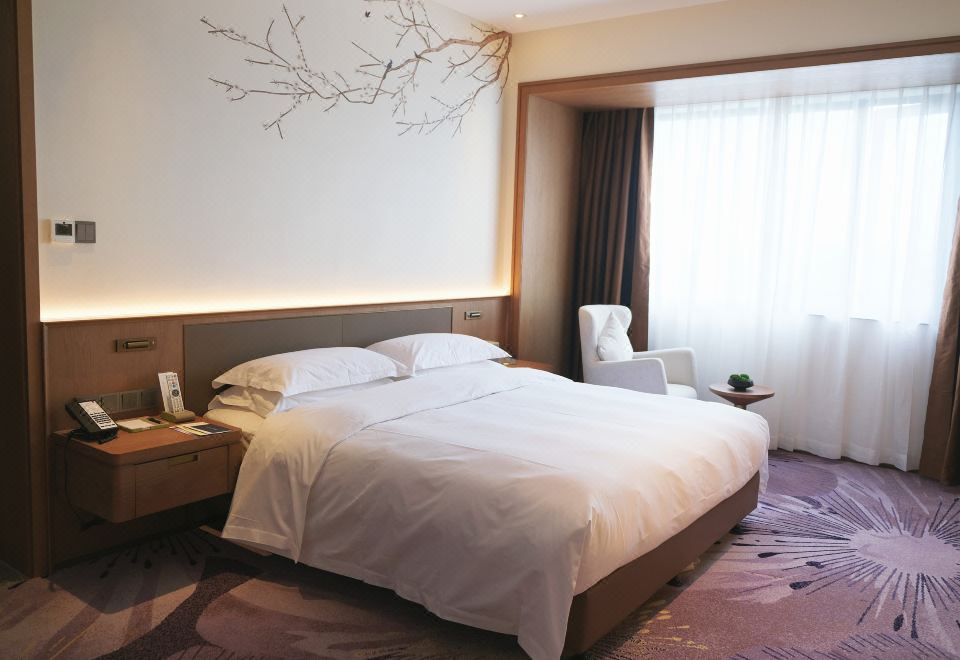 栖云楼商务大床房（金可儿床垫+零压舒睡枕）