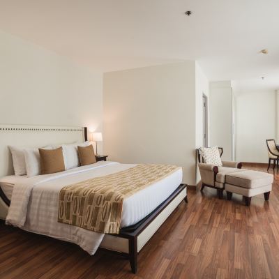 高級房 祝福飯店及公寓優惠