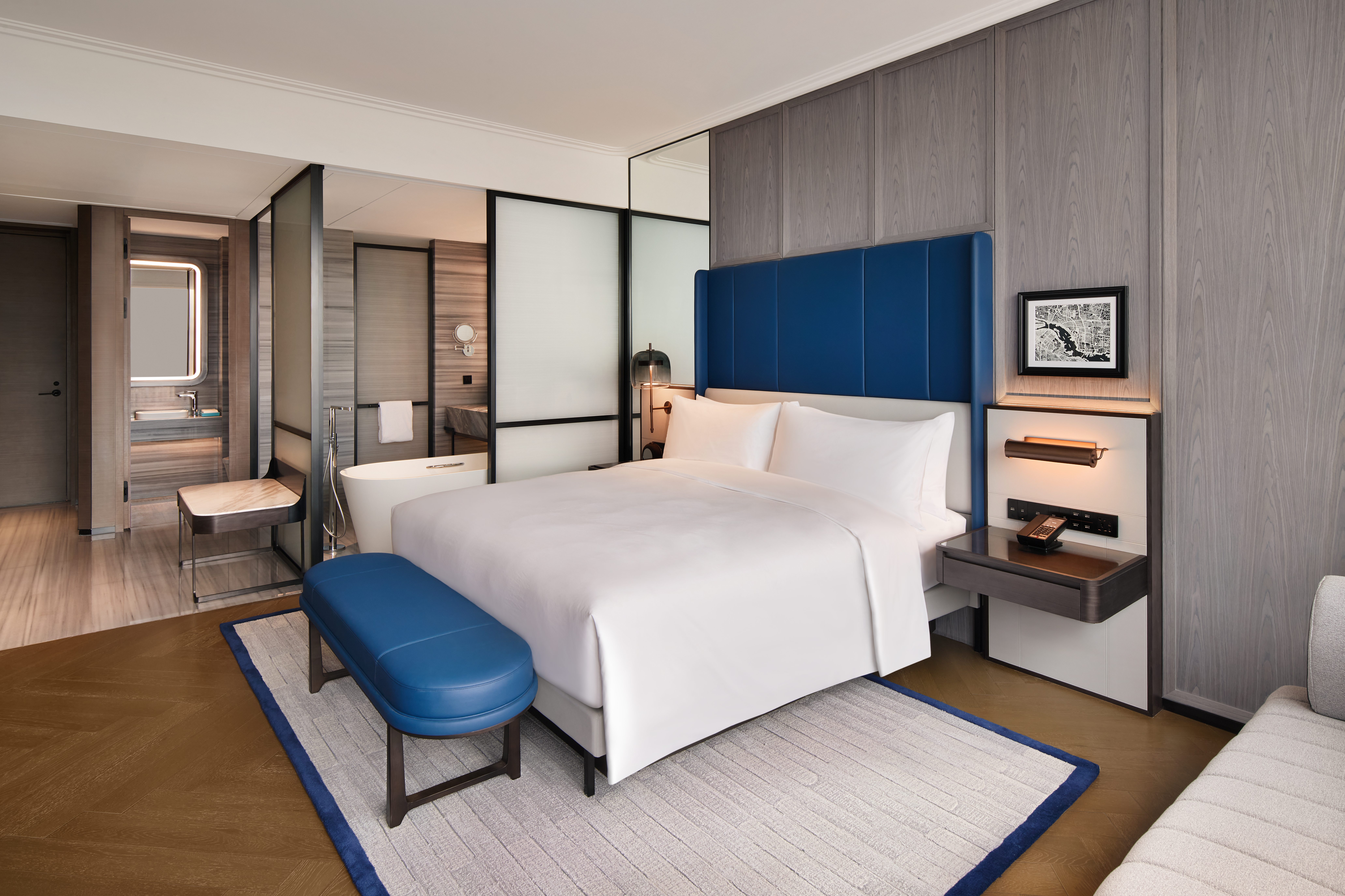 豪华城景大床房