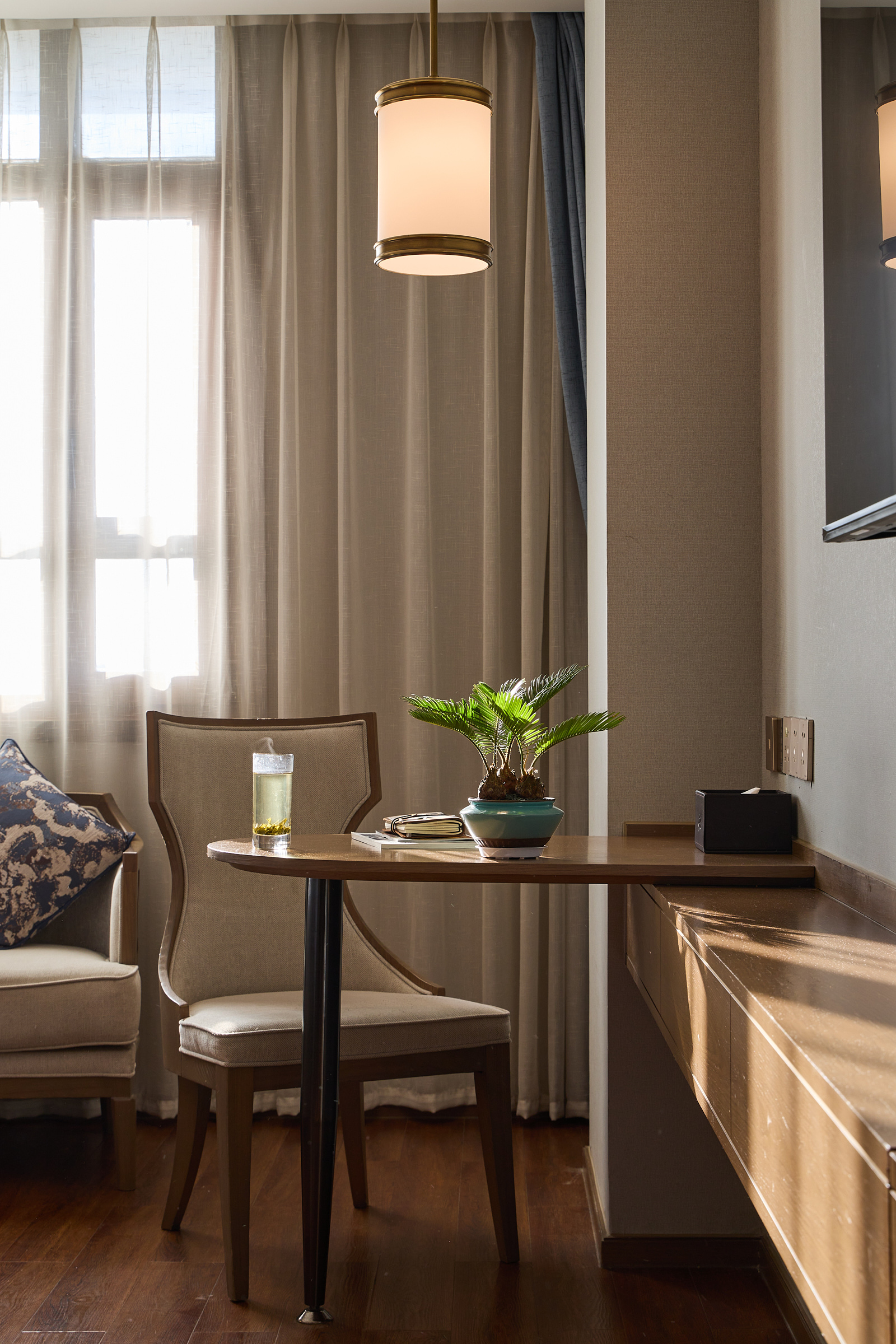 Arula·商务双床房（可投屏液晶电视）