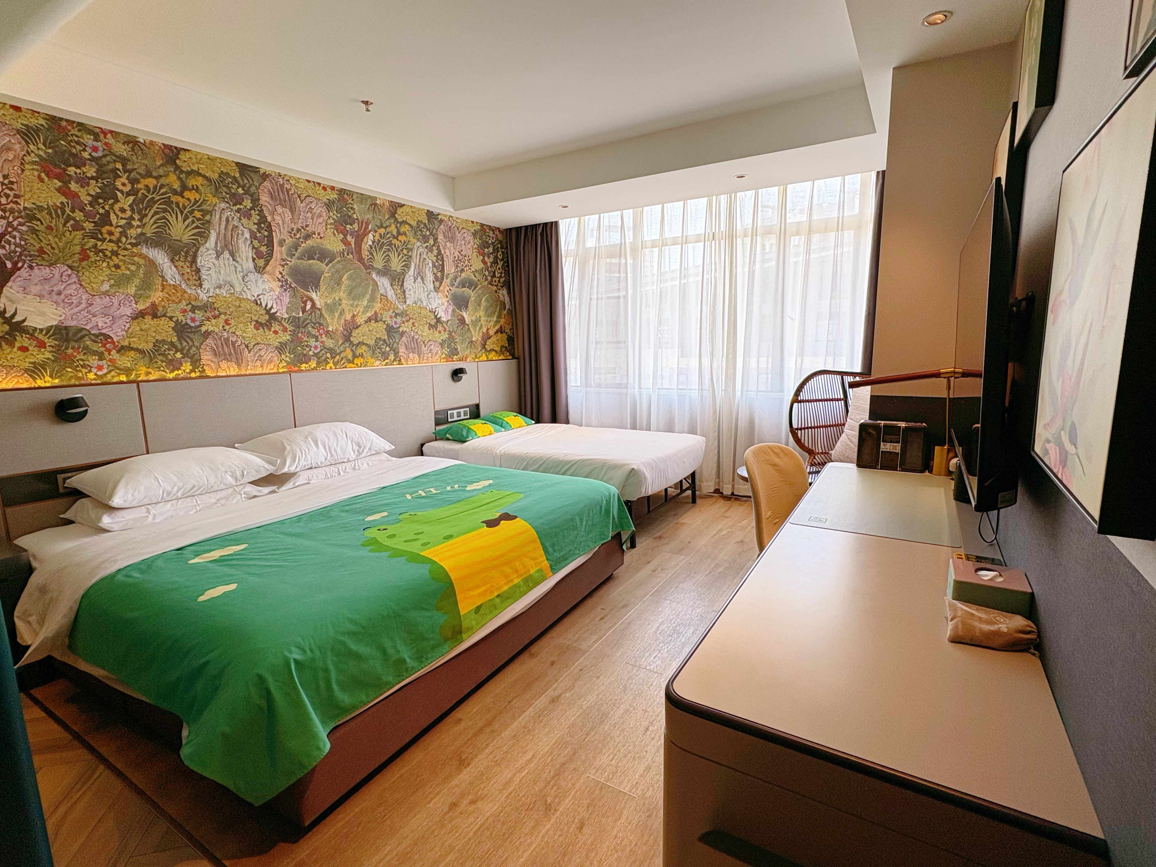 兰欧IP主题亲子房丨小度智能+多元化小童主题+摇摇马