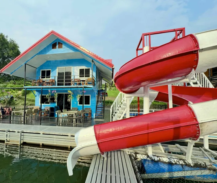 ห้องดีลักซ์