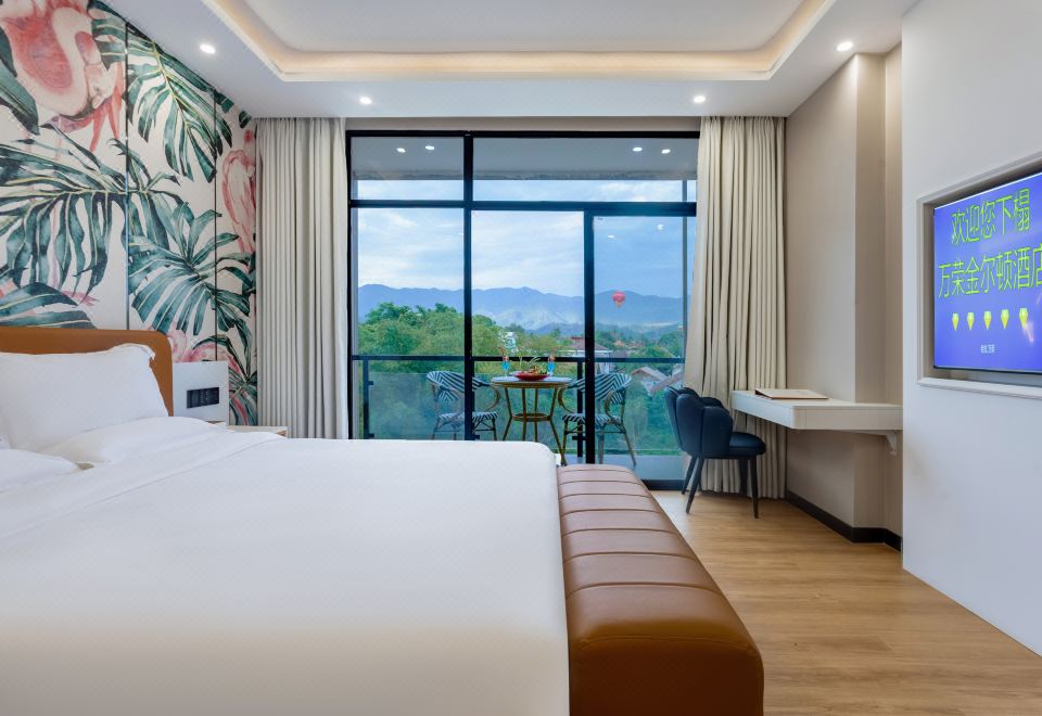 Kinton hotelDeluxe King Room