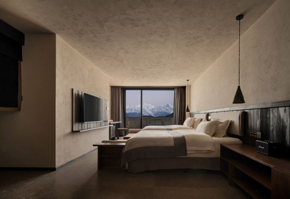 Jidu Snow Mountain Panoramic Terrace Bestie Twin Room