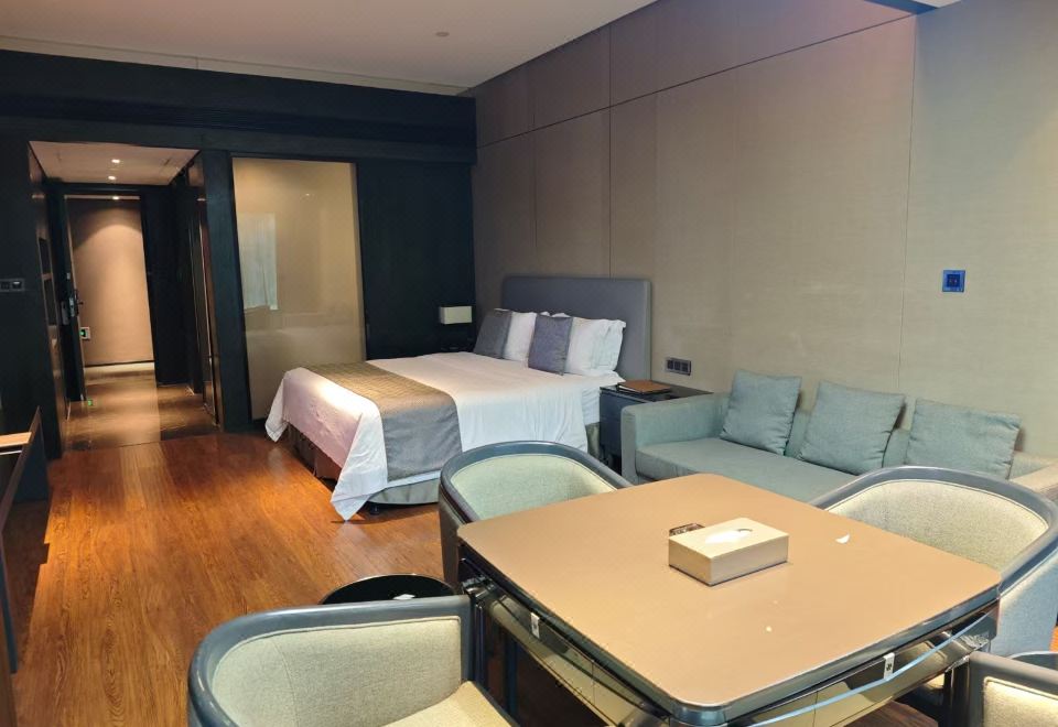 Grand Guesthouse TongrenRecreation Double Room