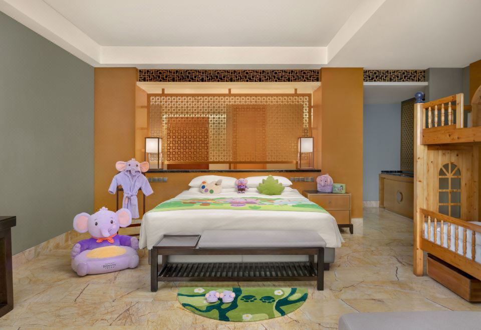 諾亞的叢林探險大象主題海景家庭房｜大床+單人床