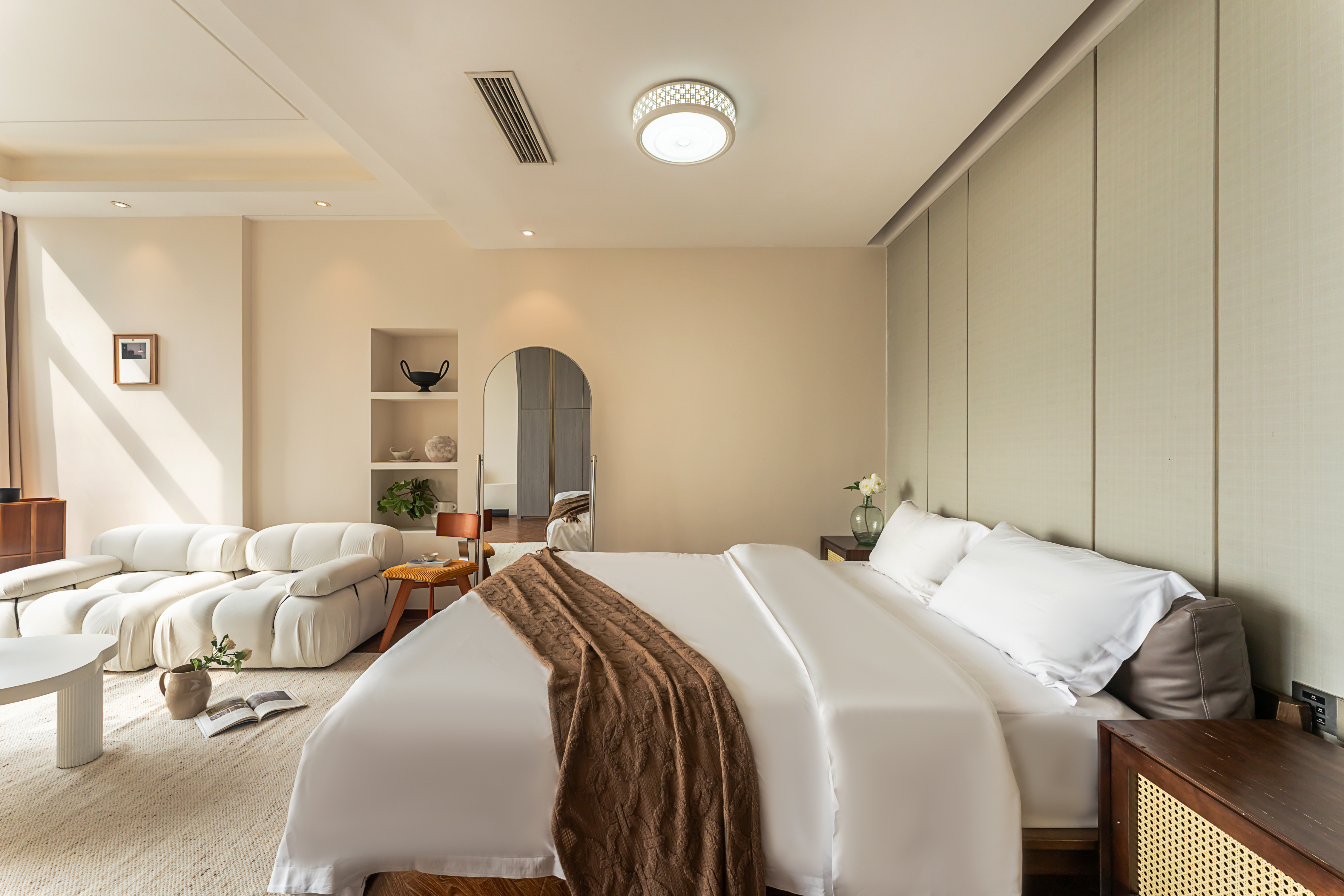 望舒?网红大床房+180°落地窗观江景+巨幕投影