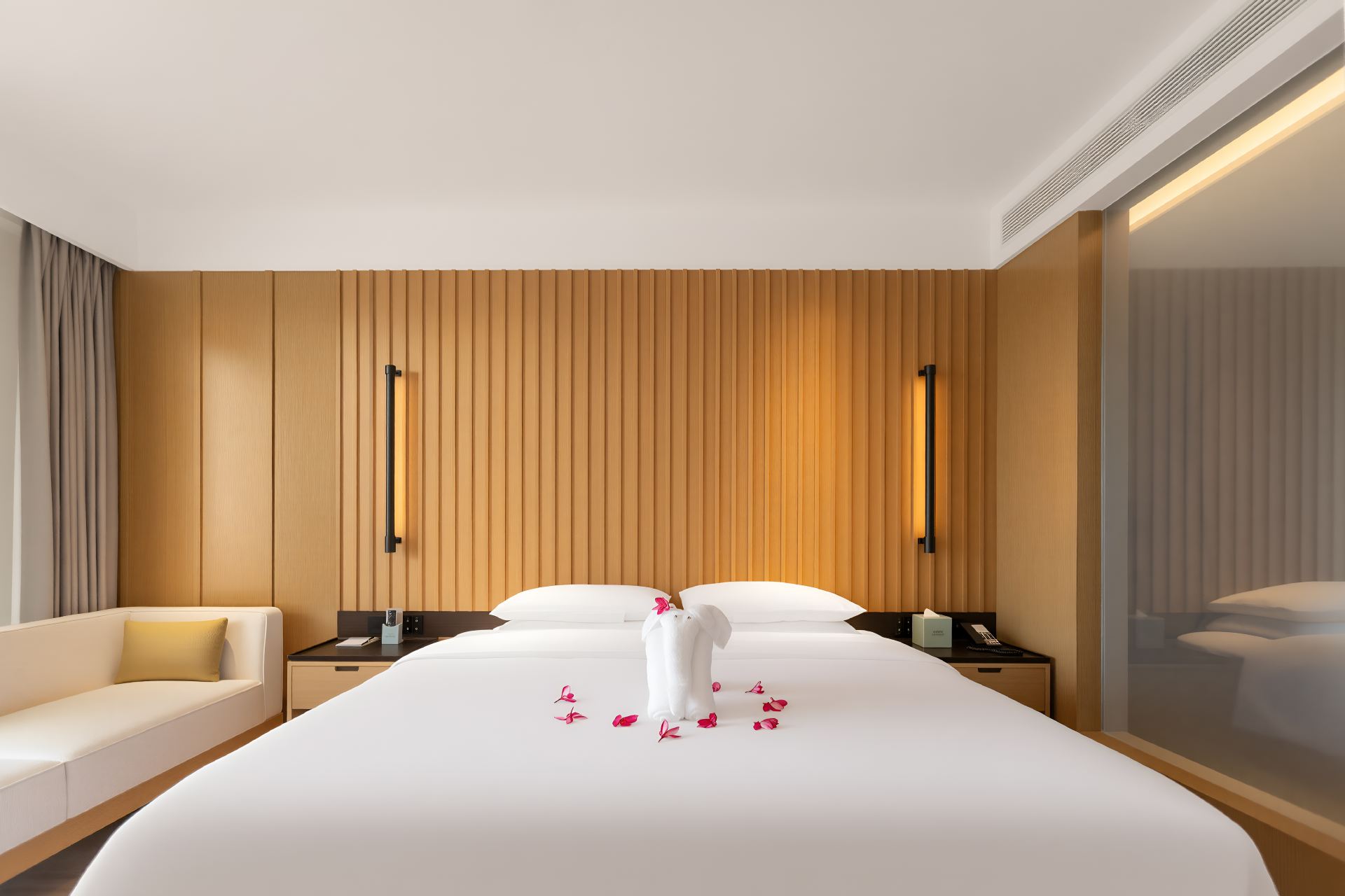 Dongrong Guest Deluxe Double Bed Room