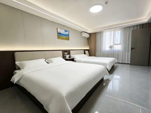 Liyue Homestay (Yining Airport Baicheng Railway Station)