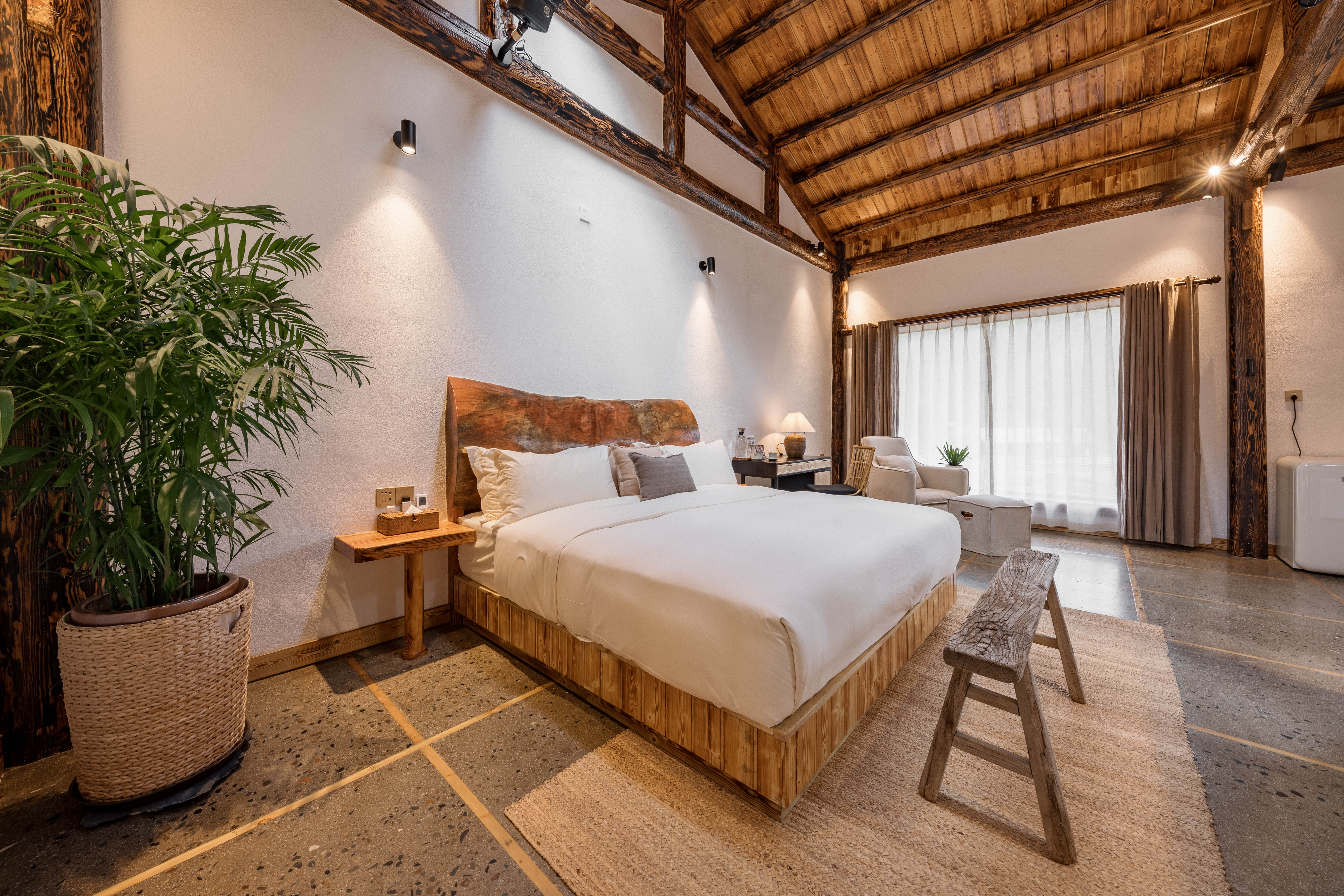 野奢两室一厅套房（壁炉）