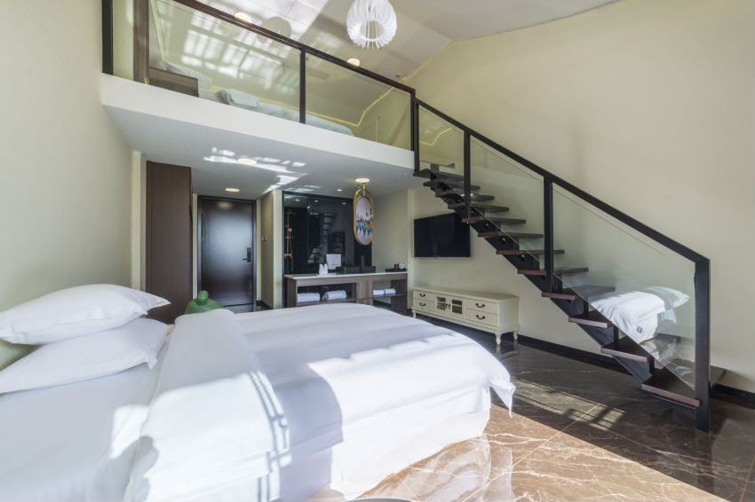 Zhenhu Homestay (Jiandemeicheng Ancient Town)Fuqian Street|Lake View Terrace Parent-Child Loft Family Room