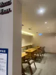 Li Lei B&B Hotel